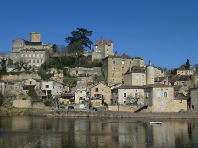 GeneviÃ¨ve A.
belle France (Puy L'EvÃªque)
