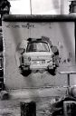 Nom du fichier=trabi_mur_28329.jpg
Taille du fichier=337Ko
Dimensions : 661x1000
Ajouté le : 12 Février 2024 trabi_mur_28329.jpg