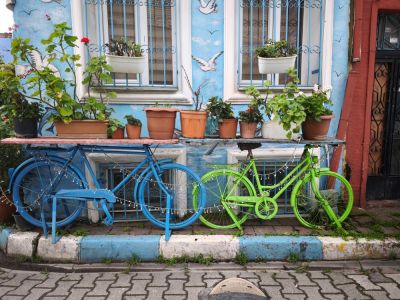 velo - Gérard Soubiran
Mots-clés: velos  - Gérard Soubiran